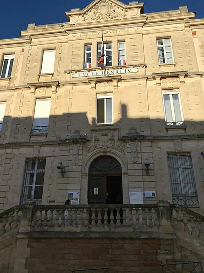 Visite guidée du lycée Henri IV Lycée Henri IV Béziers