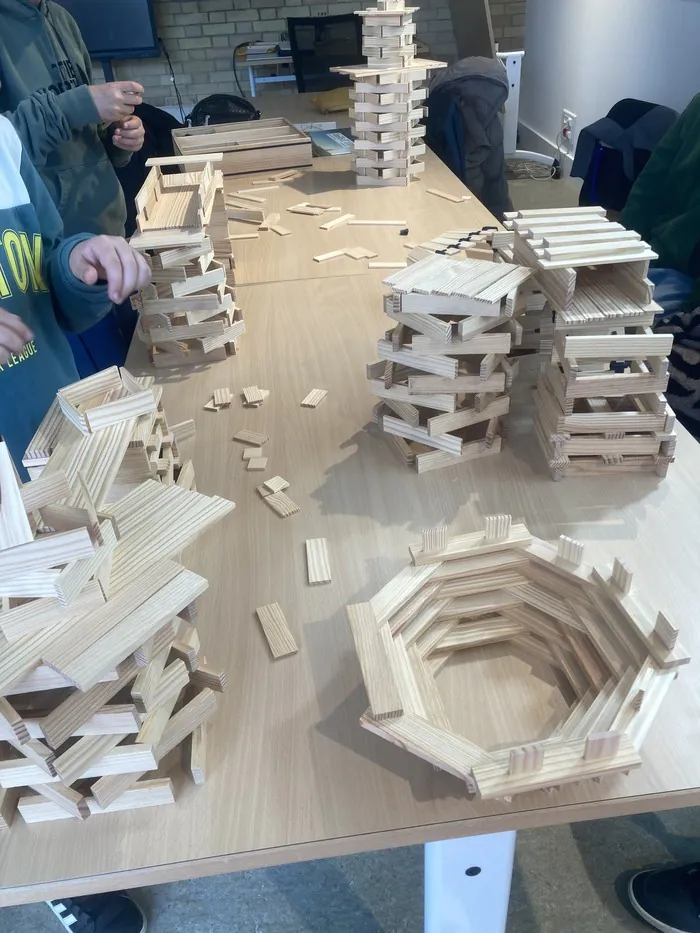 Visite familiale "Construis ton château en Kapla" Maison du Patrimoine Sedan