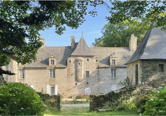 Exposition "Après la Tempête Ciaran" Manoir de Kergoat Plouédern