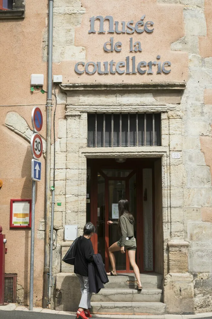 Atelier autour des couteaux de cuisine Musée de la coutellerie / vallée des rouets Thiers