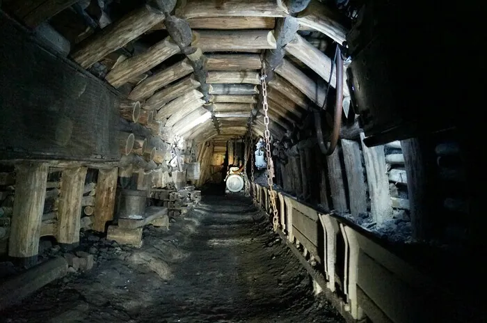 Visites du musée de la Mine et du Puits des Glénons de La Machine Musée de la Mine de La Machine La Machine