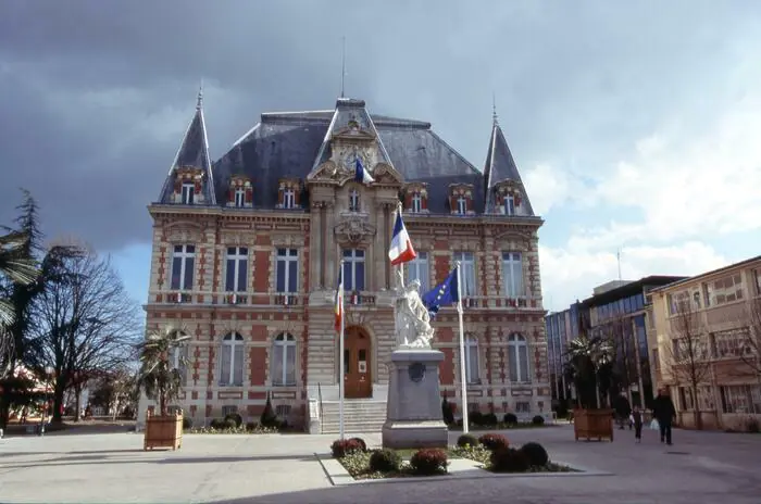 Rueil au fil de l'eau Musée d'histoire locale de Rueil-Malmaison Rueil-Malmaison