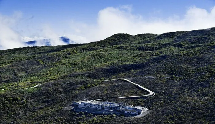 Découverte de l'observatoire atmosphérique du Maïdo Observatoire Atmosphérique du Maido Les Trois-Bassins