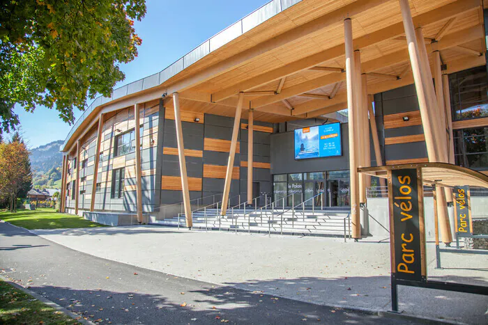 La face cachée du Palais palais des sports et des congrès Megève