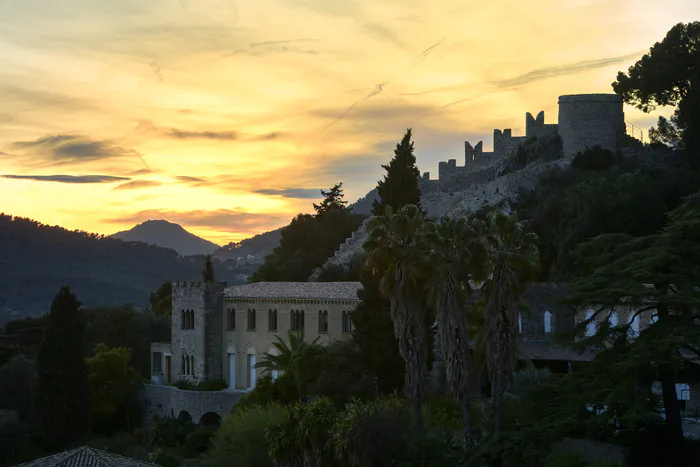 Du Castel Sainte-Claire au château d'Horace Vernet : connexions méditerranéennes Parc Sainte-Claire Hyères