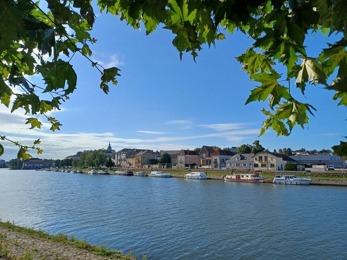 Visite commentée « La Saône » à Gray Parking Mavia Gray