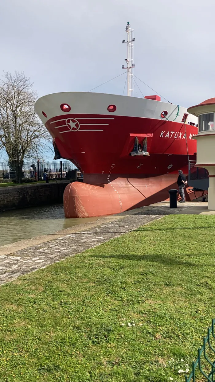 Patrimoine industriel : « visite du port de commerce de Rochefort » Port de commerce Rochefort