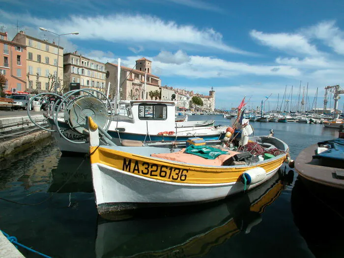 Port Vieux : embarquements immédiats Port vieux La Ciotat