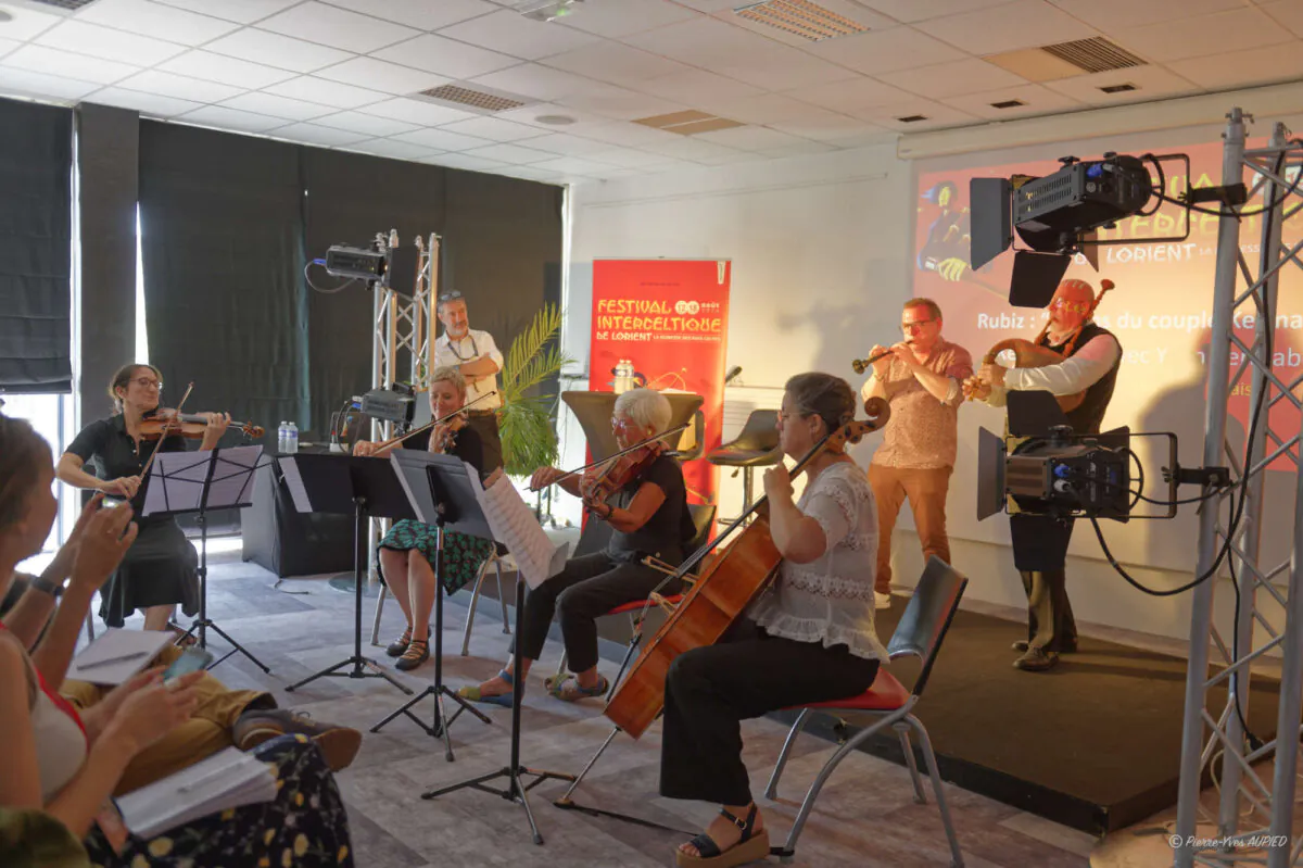 festival interceltique lorient class=