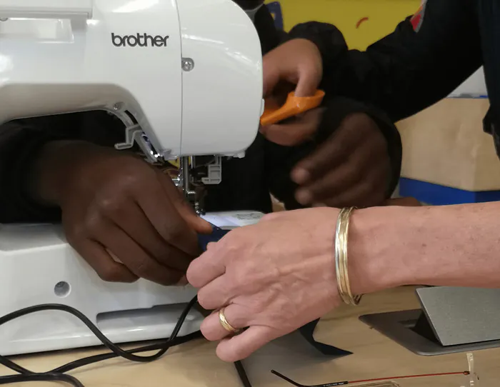 Atelier de recyclage au Plateau créatif Quai des savoirs Toulouse