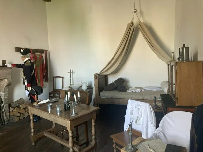 Visite commentée de la chambre de Napoléon Bonaparte Quartier Bonaparte aux cazernes d'Auxonne Auxonne