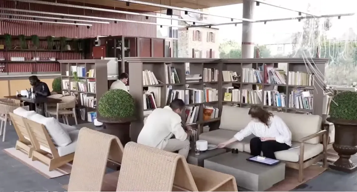 rennes cafe librairie