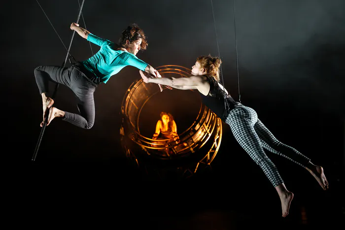 RÉVOLTE OU TENTATIVES DE L’ÉCHEC - JOHANNE HUMBLET / LES FILLES DU RENARD PÂLE Théâtre National de Bretagne Rennes