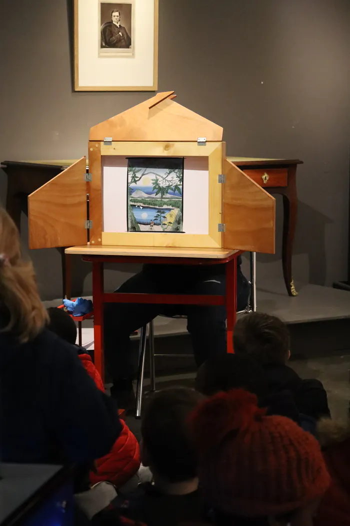 Animation jeune public : visite contée "les petits curieux et la mer" Scriptorial d'Avranches - Musée des manuscrits du Mont-Saint-Michel Avranches