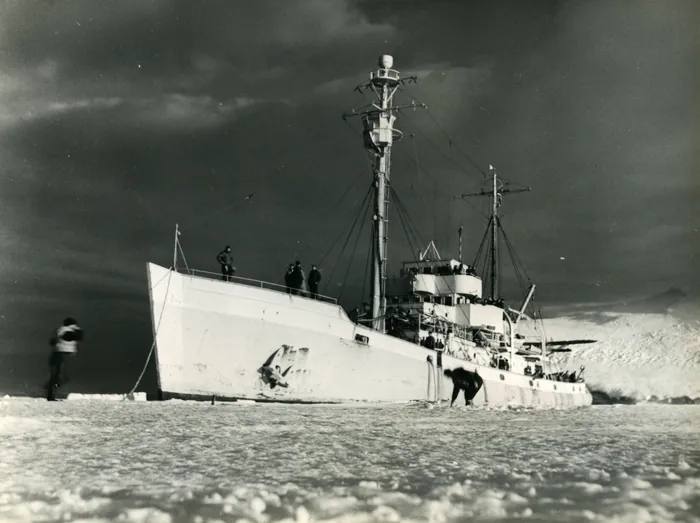 Exposition « Patrimoine maritime : de la flûte au navire ravitailleur » Siège des Terres australes et antarctiques françaises Saint-Pierre