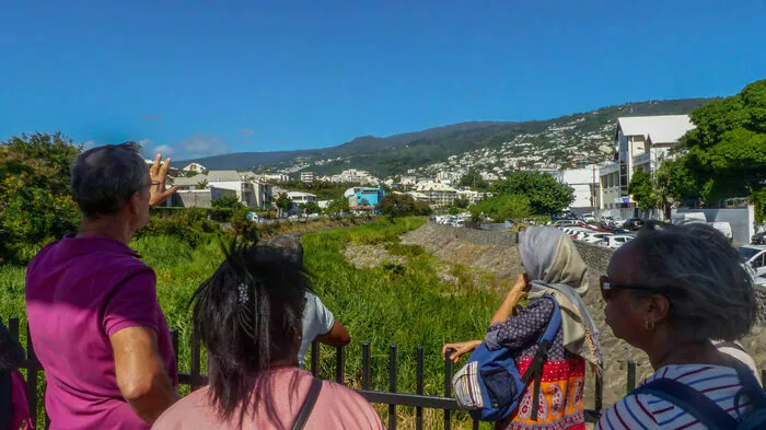 Visite guidée Au fil de l'eau Tikatsou Saint-Denis