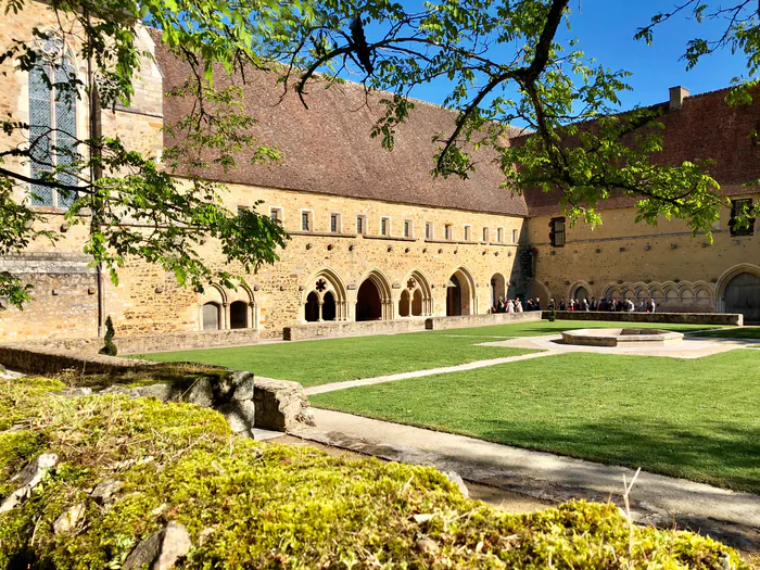 Visite - flash | L'abbaye depuis la Révolution française Abbaye Royale de l'Epau Yvré l'Evêque