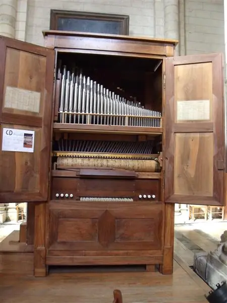 Présentation de l'orgue à cylindre