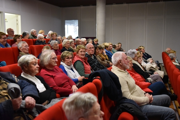 Venez découvrir vos nouveaux droits Auditorium de l'Atelier Media Carvin