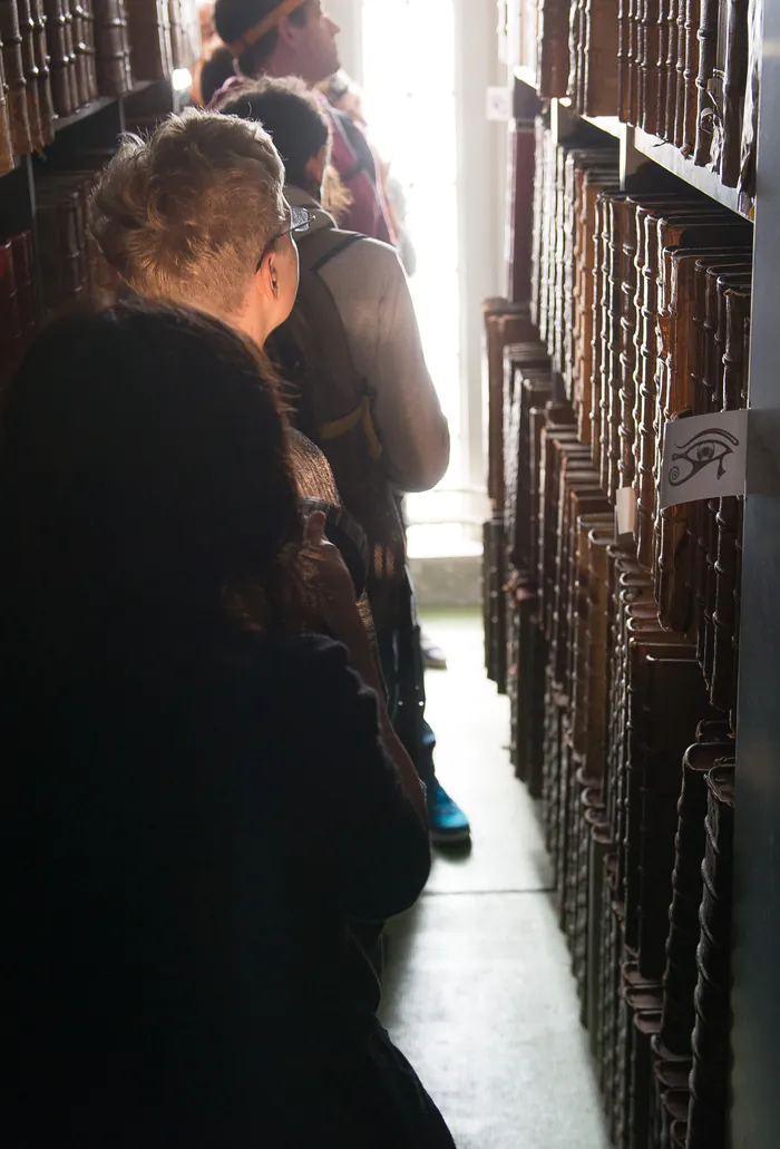 Exploration des magasins de conservation Bibliothèque d'étude et du patrimoine Grenoble