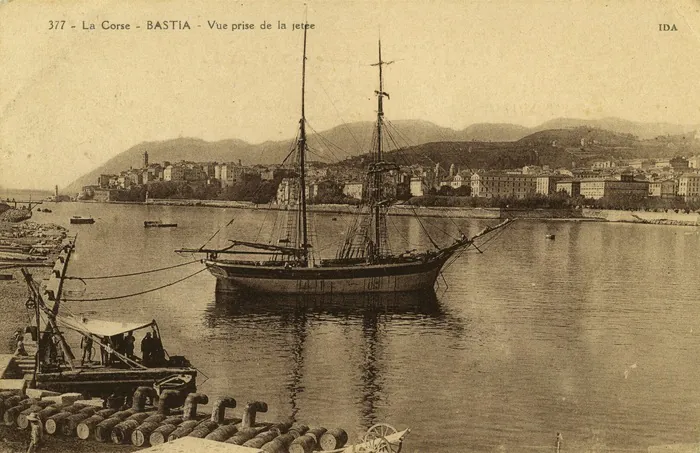 Exposition sur le thème du patrimoine maritime de Bastia