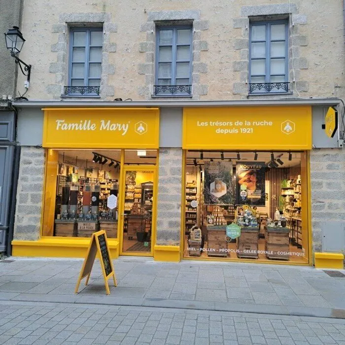 Animation blind test dans les boutiques Famille Mary! Boutique Famille Mary Vannes La Gacilly