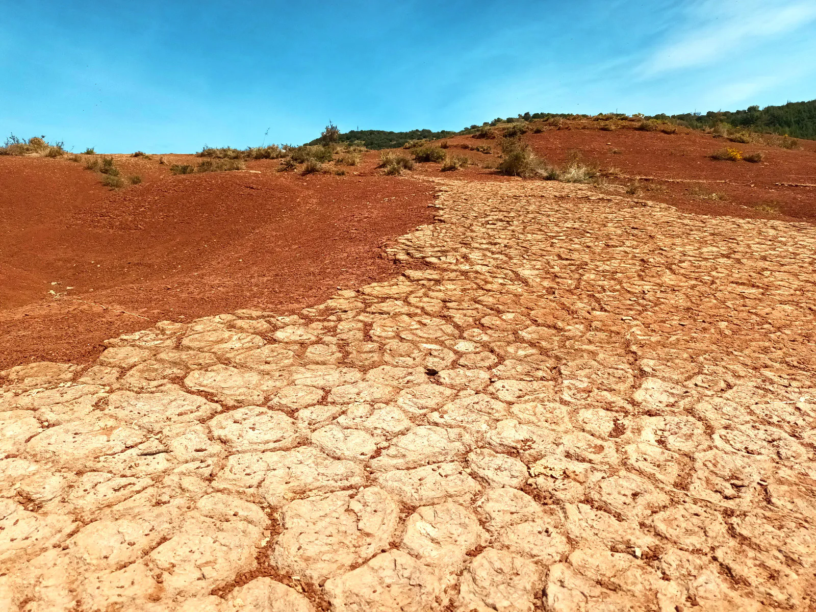 DÉCOUVERTE GÉOLOGIQUE AU SALAGOU LES VAILHÉS