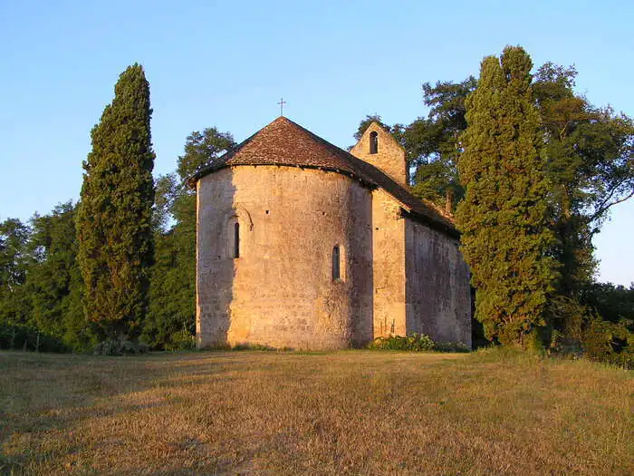 Découvrez la chapelle de Bouzonnet ! Chapelle de Bouzonnet Bouzon-Gellenave