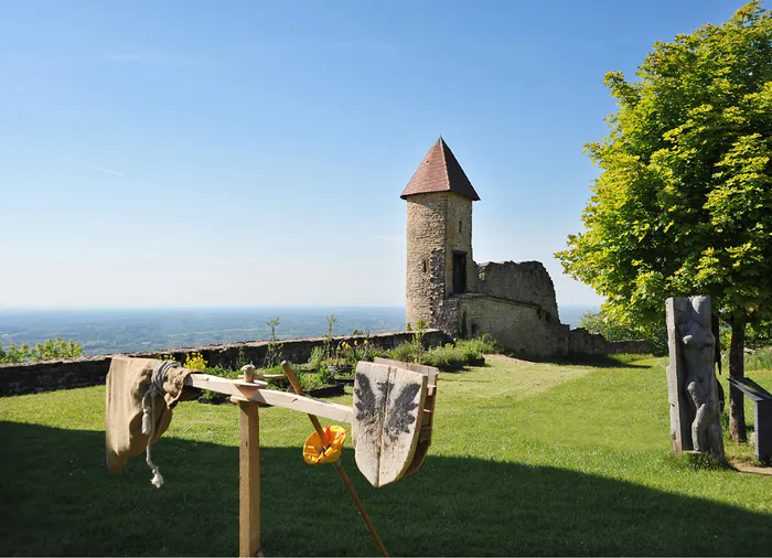 Festivités au château de Chevreaux Château de Chevreaux Chevreaux