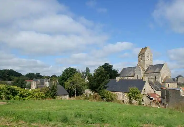 Visite guidée du village Eglise de Besneville Besneville