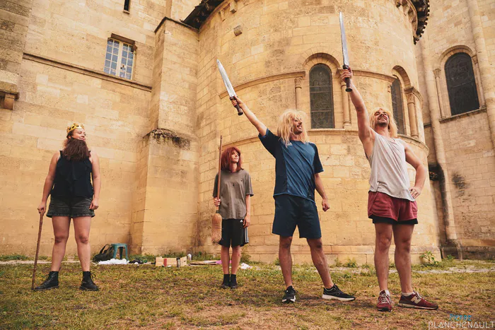 Spectacle « L'Iliade » de Cie Bravache Eglise Saint-Denis Jaunay-Marigny