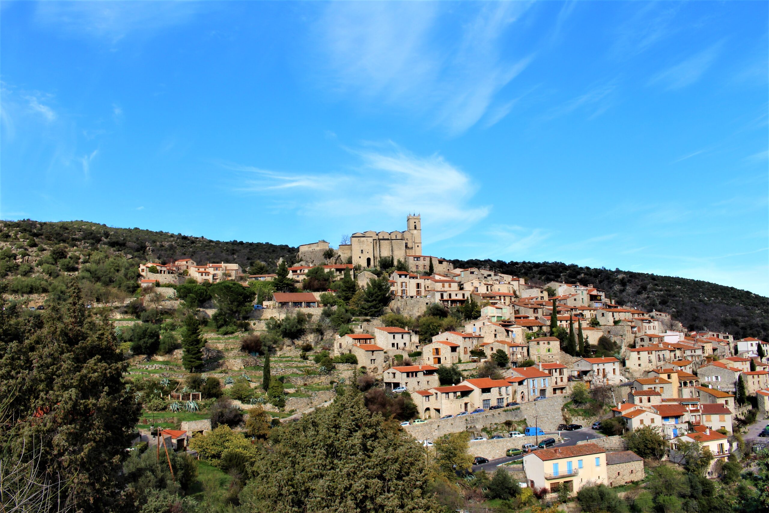 LES BALADES DU CONFLENT "VISITE DU VILLAGE ET DE L'ÉGLISE D'EUS"