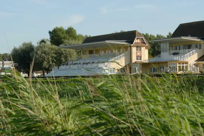 Visites libres : Les tribunes de l'hippodrome du Touquet-Paris-Plage Hippodrome du Touquet-Paris-Plage Le Touquet-Paris-Plage