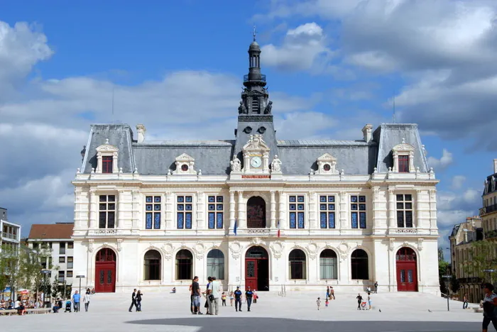 Visite commentée de l'Hôtel de ville de Poitiers Hôtel de ville de Poitiers Poitiers