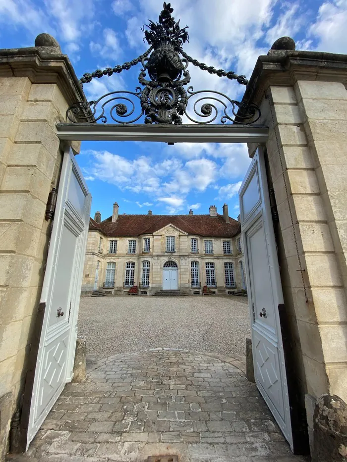 Visite guidée de l'hôtel particulier de Chassey à Semur-en-Auxois Hôtel particulier de Chassey Semur-en-Auxois