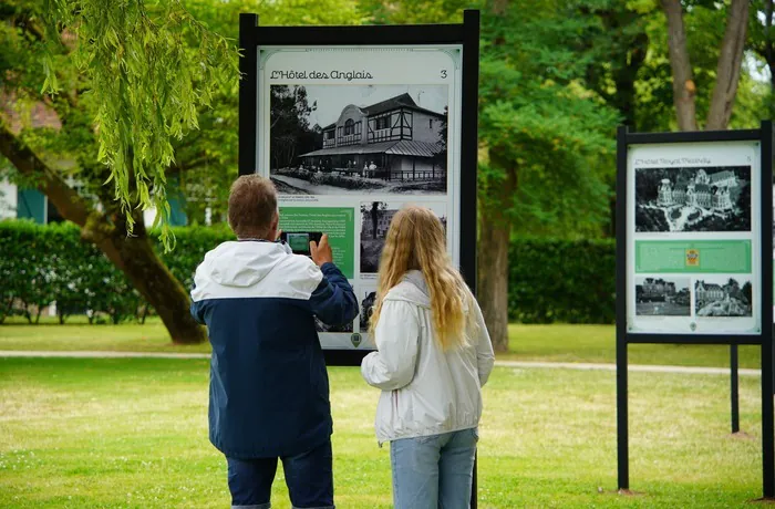 CHRONIQUES TOUQUETTOISES : LES HÔTELS DU TOUQUET-PARIS-PLAGE DES ORIGINES À NOS JOURS Jardin des Arts Le Touquet-Paris-Plage