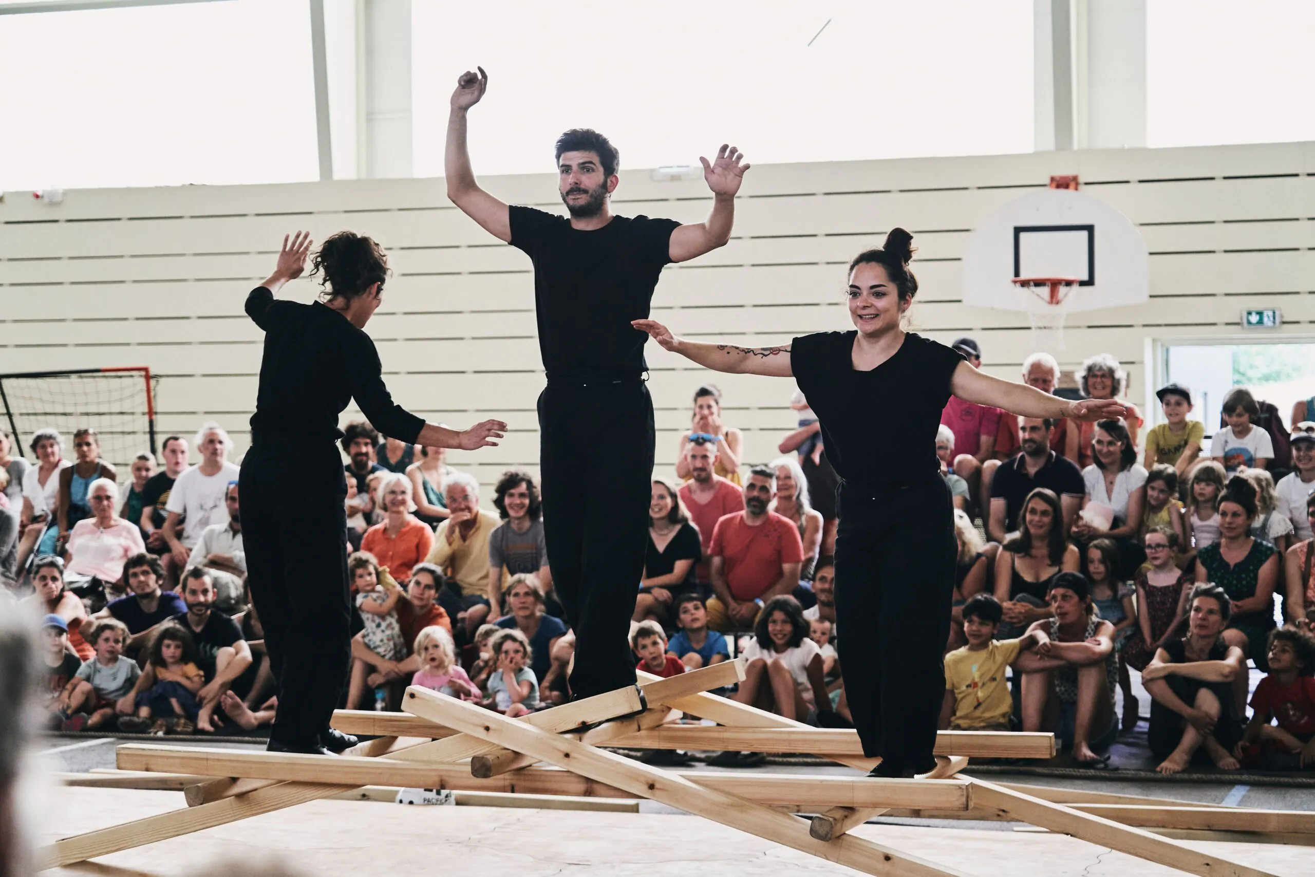 Spectacle 128 Kilos de Mélèze Compagnie Les Cieux Galvanisés