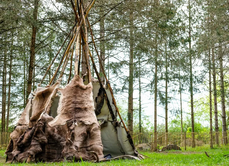 Paléo'Bivouac  une journée dans la vie d'un Cro-Magnon !