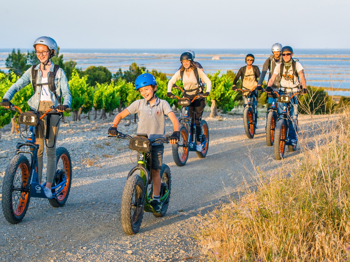 FASCINANT WEEK-END TROTINETTE ÉLECTRIQUE DANS LE VIGNOBLE DE LEUCATE  AVEC TROTTUP