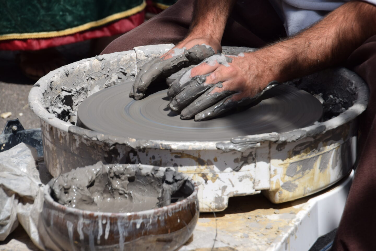 Atelier modelage poterie