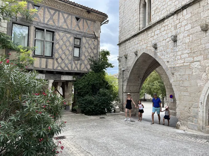 Visite guidée en anglais de la bastide Office de Tourisme Cœur de Bastides Monflanquin