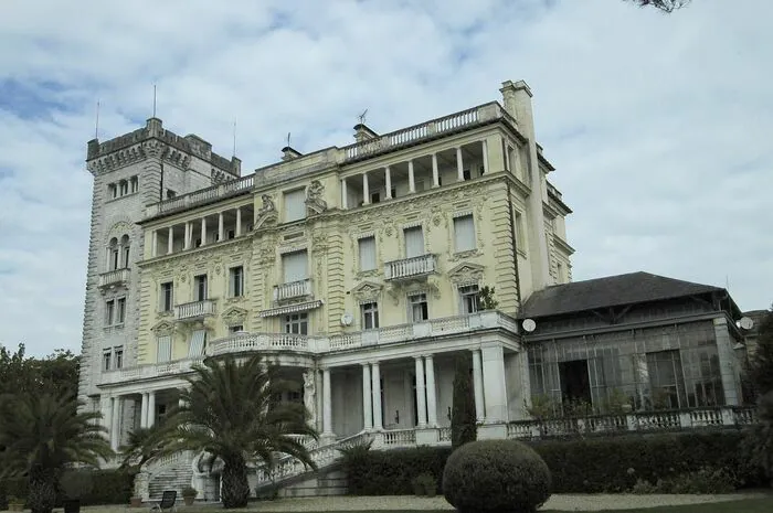 Visite commentée du palais Sorrento Castet de l'Array Palais Sorrento Pau