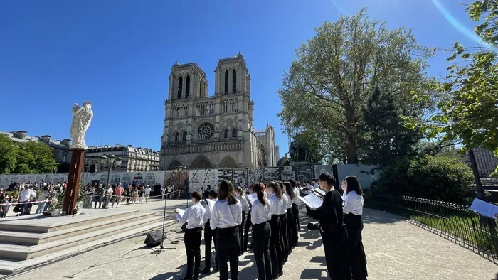 Concert de la Maîtrise Notre-Dame de Paris Parvis de la cathédrale Notre-Dame de Paris Paris