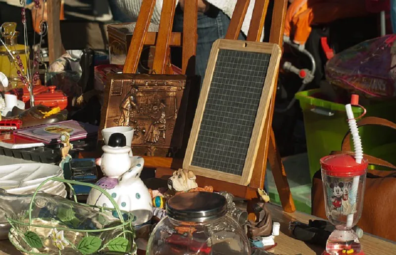 Vide grenier / Brocante FC Belves