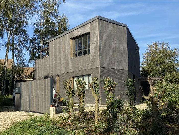 Visite de la Maison des Paradis en bois – Saint-Arnoult-en-Yvelines (78) rue des paradis