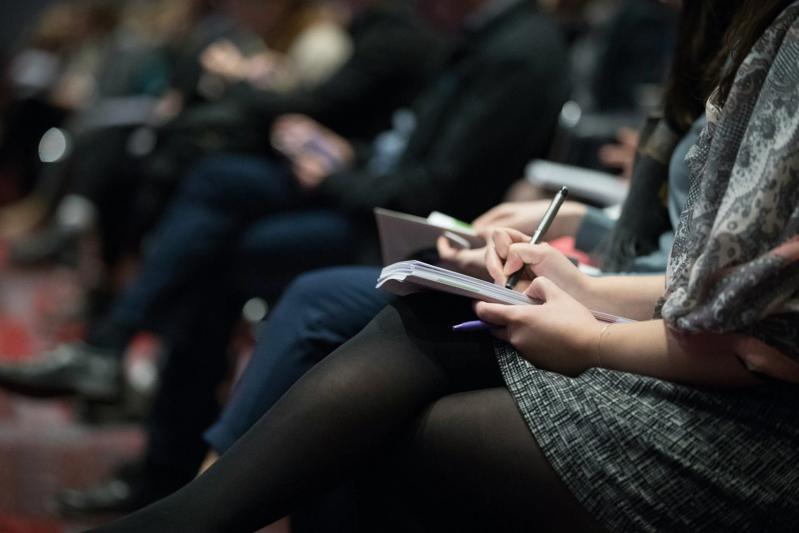 CONFÉRENCE GREP-COMMINGES UNE FEMME PRÉSIDENTE DES USA ? ÇA CHANGE TOUT !