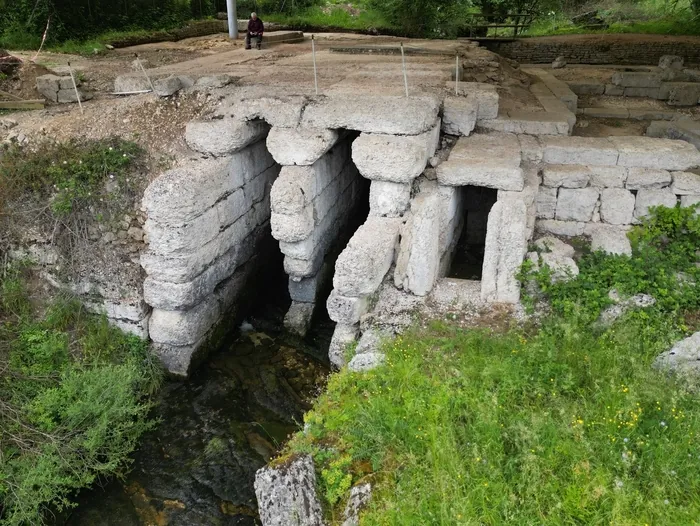 Visite commentée du site du Pont des Arches à Villards d'Héria Site du Pont des Arches Villards-d'Héria