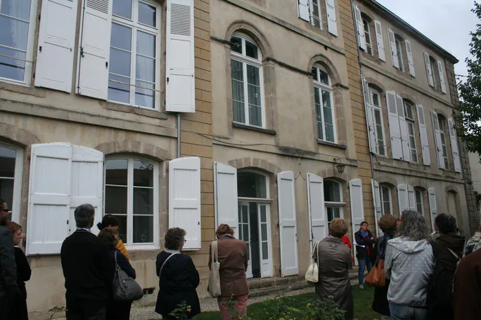 Brioude - Visite guidée de l’Hôtel de la Sous-préfecture Sous-préfecture de Brioude Brioude