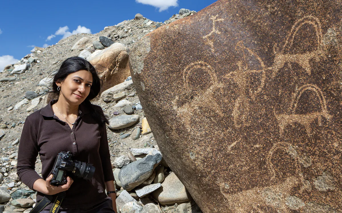 « Speaking Stones : l'art rupestre du Ladakh » Exposition et Rencontre avec Ahtushi Deshpande Médiathèque Edmond Rostand Paris