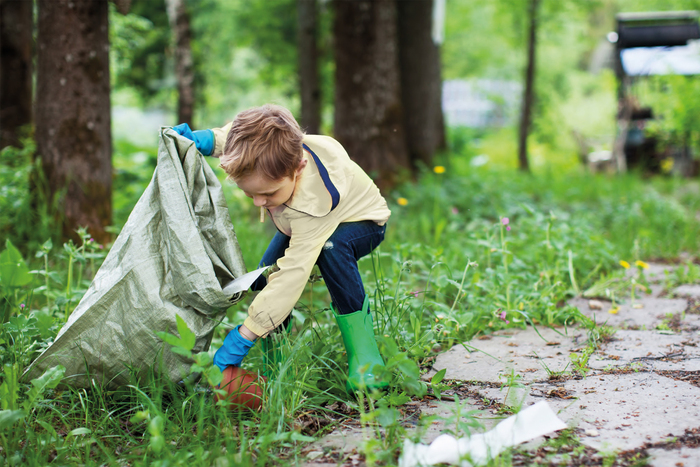 World Clean up day Terrain de foot 5x5 Le Pellerin